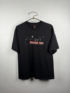 Vintage 2004 Alkaline Trio Shirt Punk Rock Matt Skiba Cinder Block XL 23x29